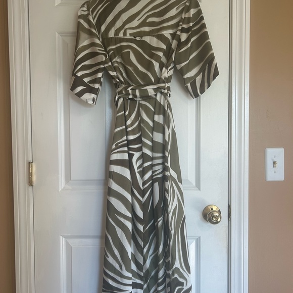 ZARA ANIMAL PRINT SHIRT DRESS- M - Picture 7 of 7